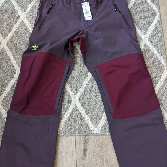 Adidas snowboarding pants - Picture 9 of 11
